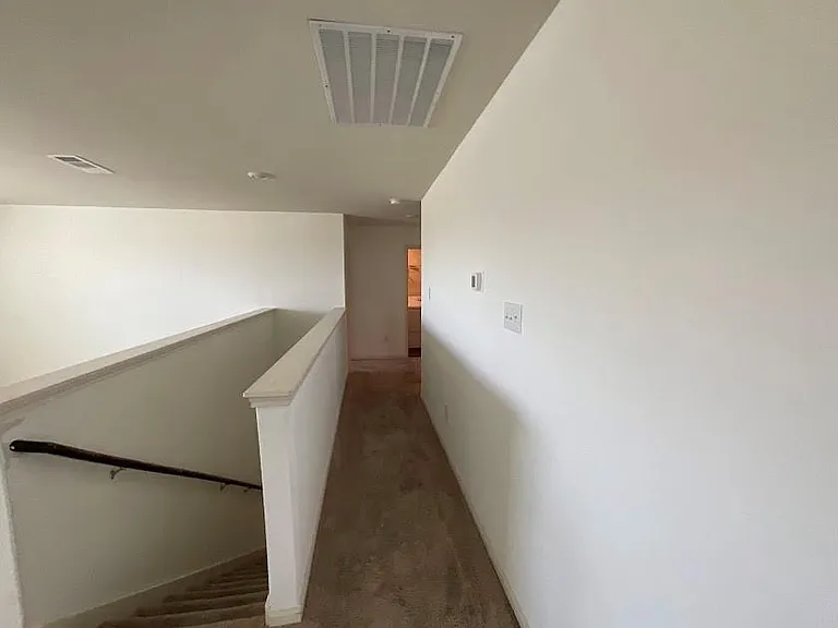 172 Allington Cir — Photo 19