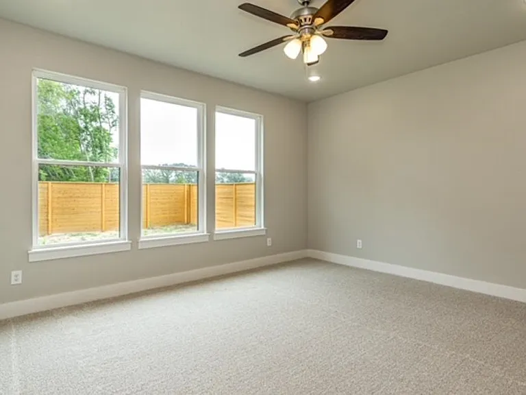15472 Anna Ln — Photo 4