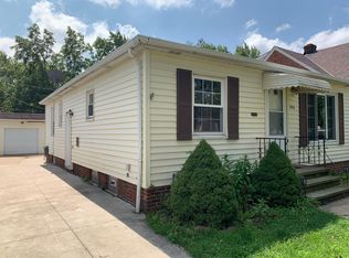 7911 Newport Ave, Parma, OH