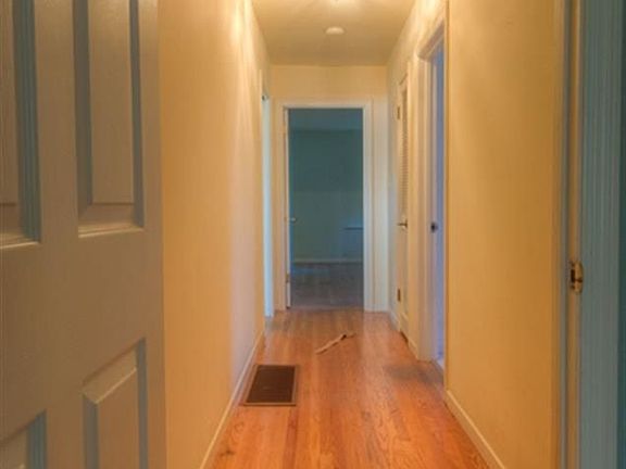 5th image of 4021 Coolidge Ave