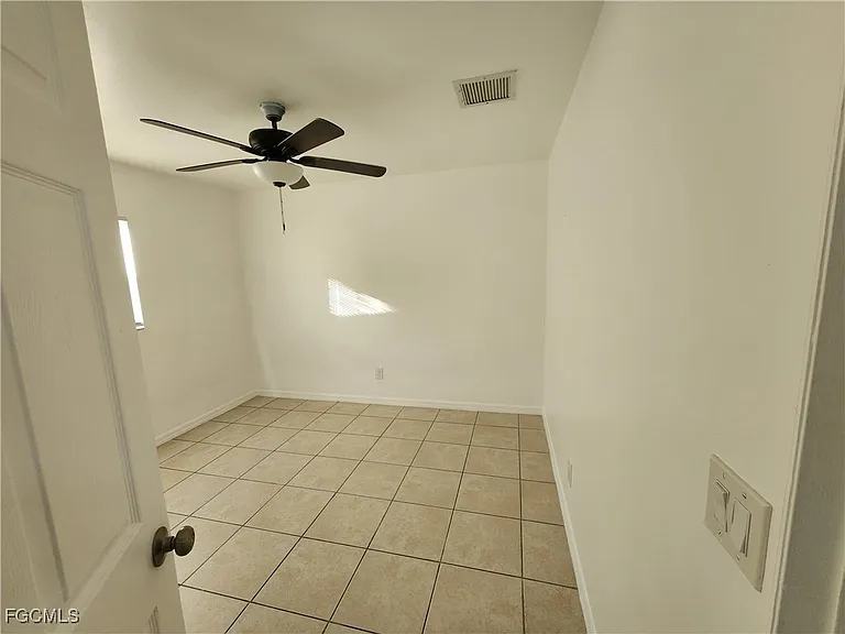 1248 Columbus Blvd #A — Photo 11