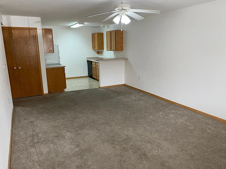 1221 University Ave #B102 — Photo 19