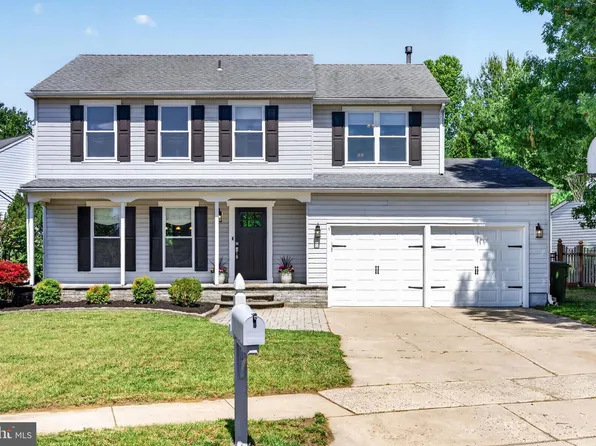 1 Hastings Ct, Marlton, NJ 08053