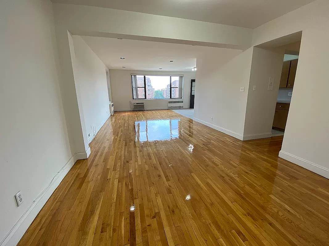 10310 Queens Blvd 5, Forest Hills, NY 11375 Zillow