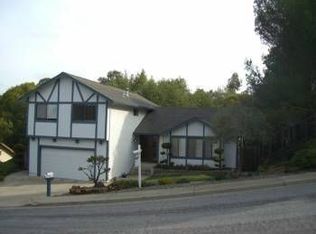 2466 Carisbrook Ct, Hayward, CA 94542