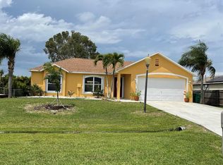 345 SW Dwight Ave, Port Saint Lucie, FL 34983