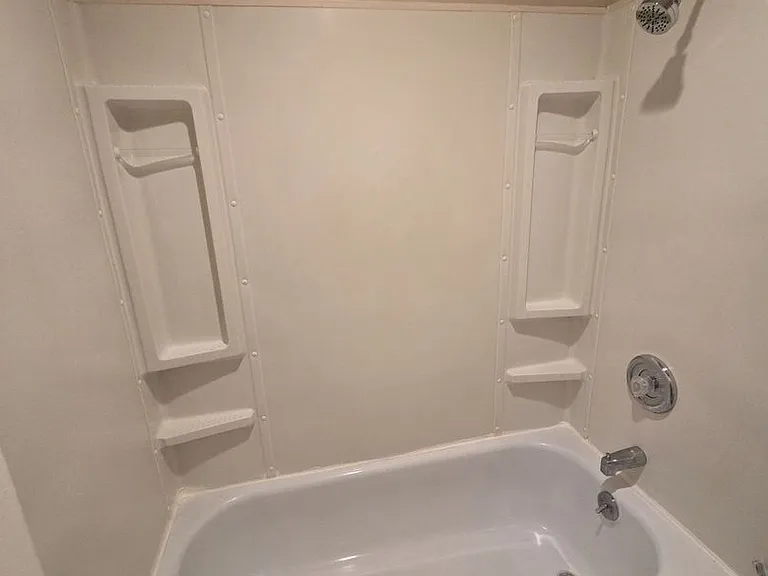 613 SW 9th St #5 — Photo 9