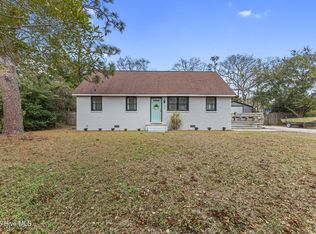 105 Sound View Dr, Wilmington, NC 28409