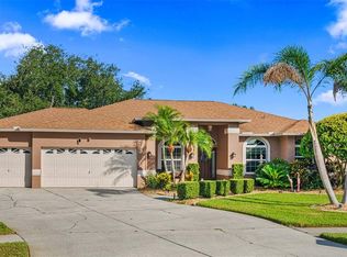 1739 Leichester Ct, Lutz, FL 33549