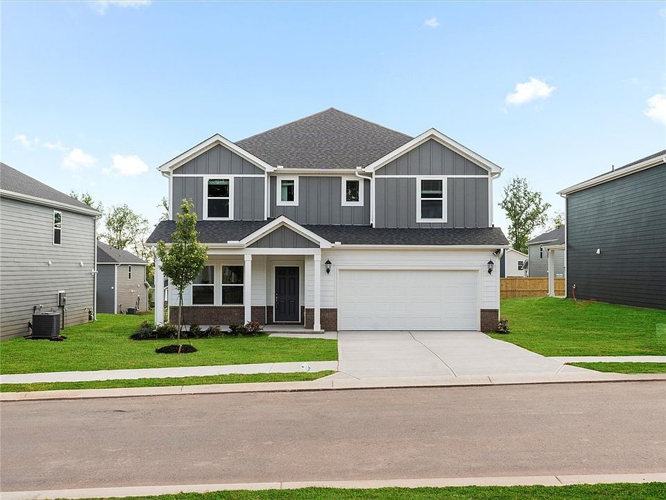 1st image of 109 Veracruz Ct