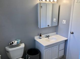 14743 Kilpatrick Ave APT 1E, Midlothian, IL 60445