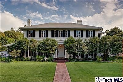 1st image of 306 W Bellevue Dr