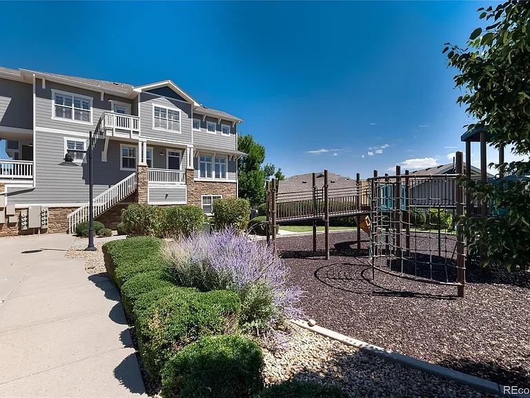9558 Pearl Cir #106 — Photo 4