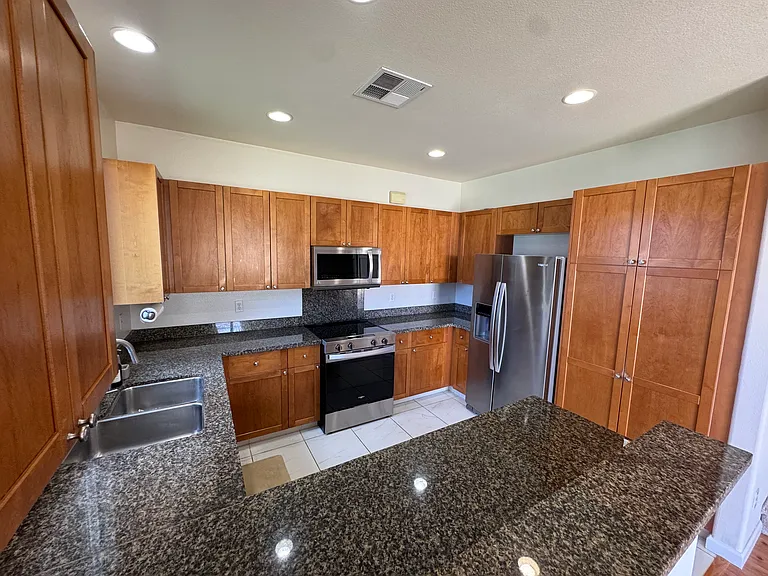 520 Lunalilo Home Rd #347 — Photo 7