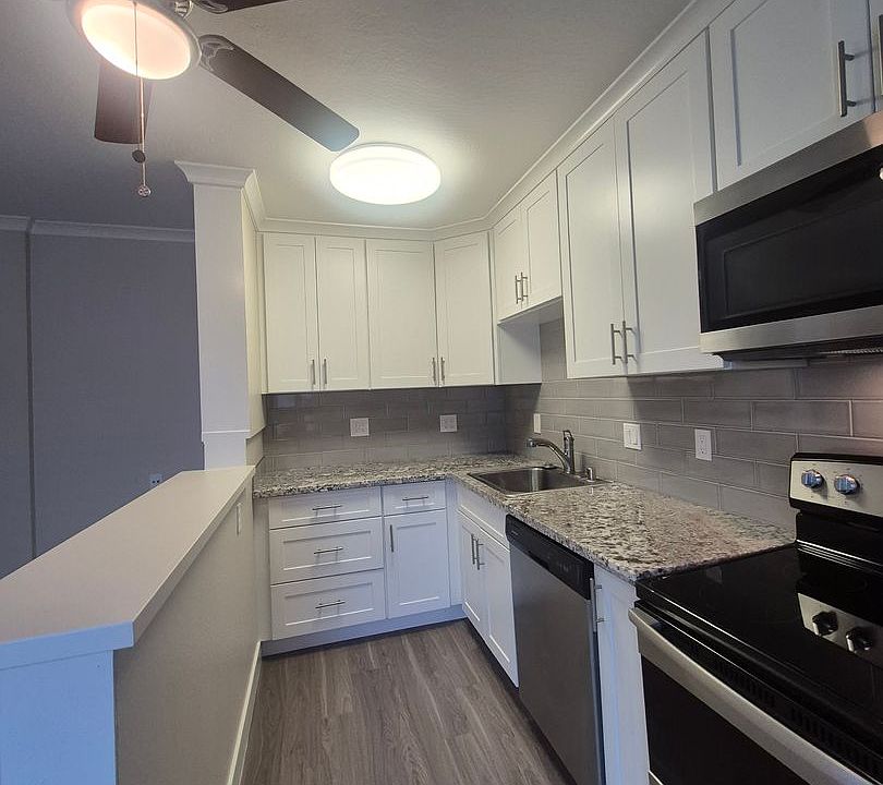 1st image of 2311 I St APT 8