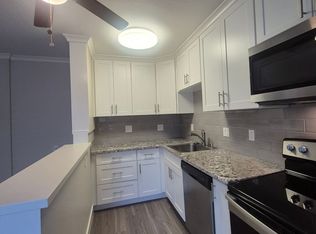 2311 I St APT 8, Sacramento, CA 95816