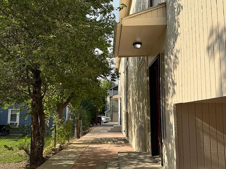 Goss Commons — Photo 14
