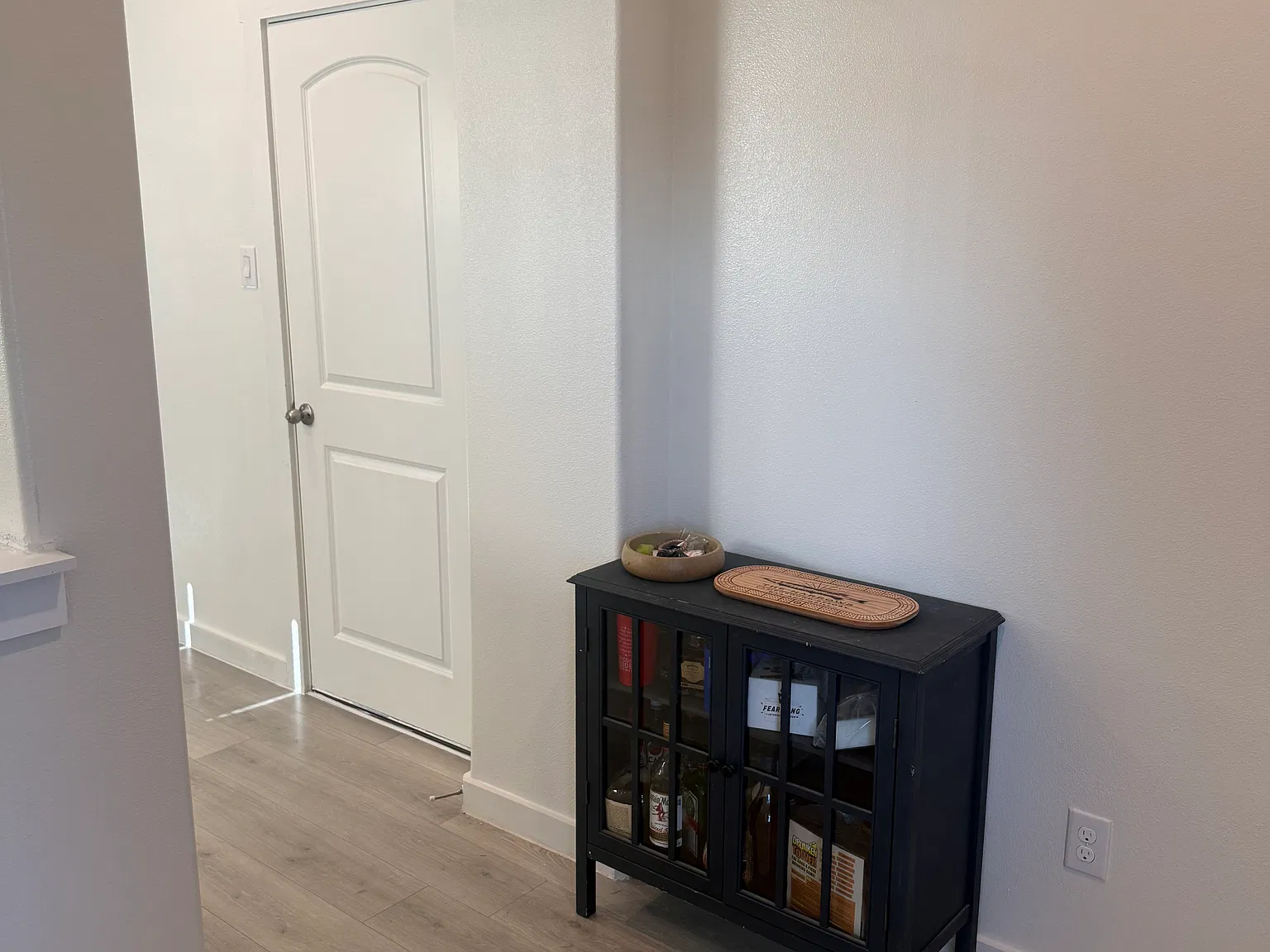 3 bed, 1518 sqft, $2,100 — Photo 4