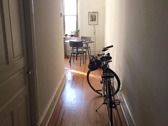 2nd image of 1530 Spruce St Floor 5