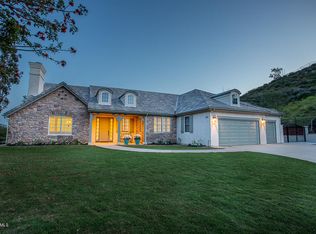 2320 Valley Terrace Dr, Simi Valley, CA 93065