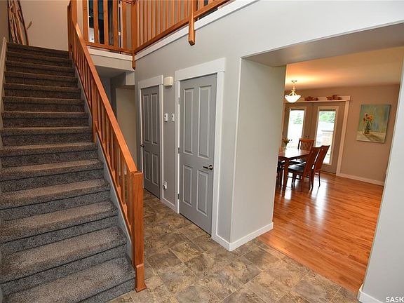 5th image of 108 Coventry CRESCENT