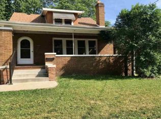 1304 NE Madison Ave, Peoria, IL 61603