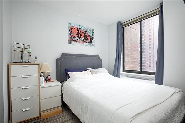 Sold by Remax City Square | media 13