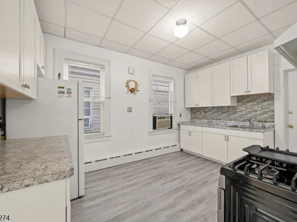 223 Speer Ave, Clifton, NJ 07013