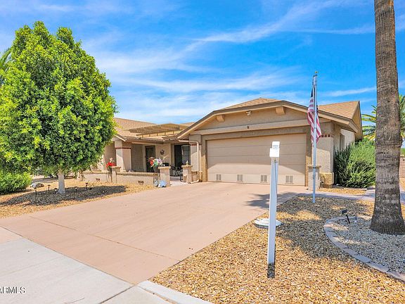 2nd image of 13504 W PAVILLION Drive