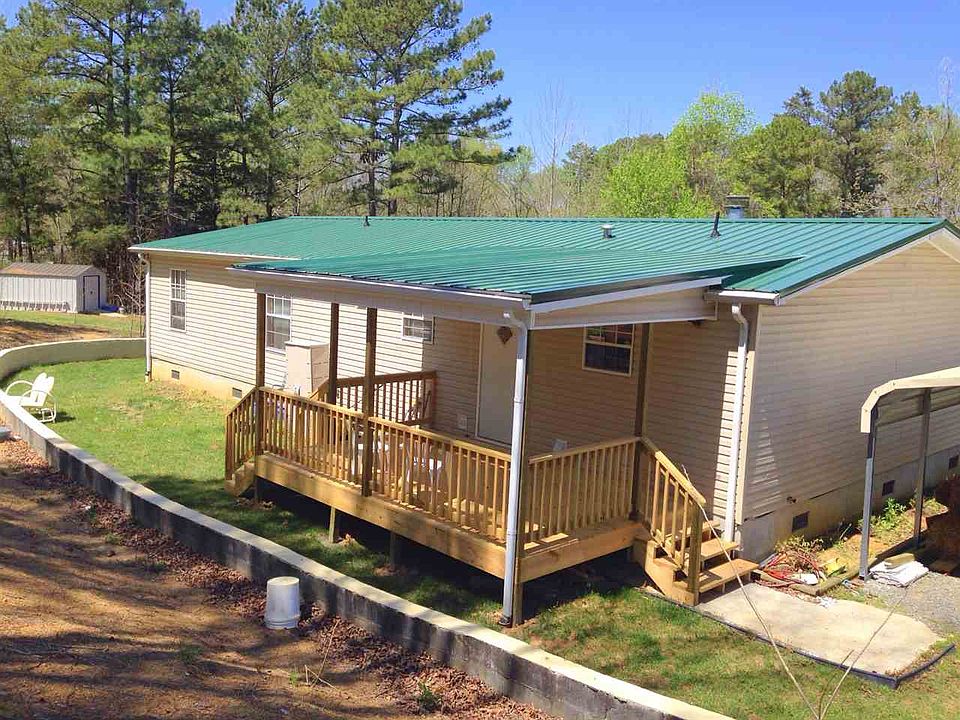2nd image of 115 Maple Mill Ln