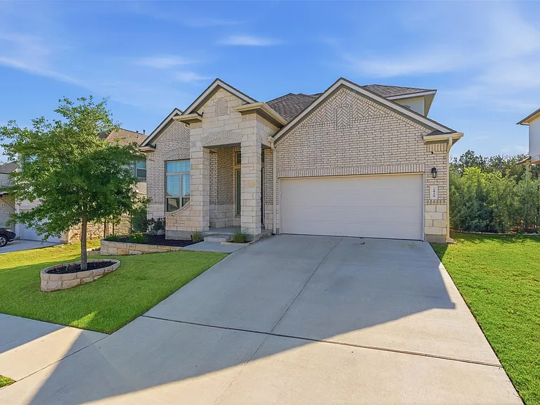 2439 Soprano Way — Photo 2