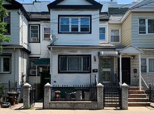 10125 80th St, Ozone Park, NY 11416