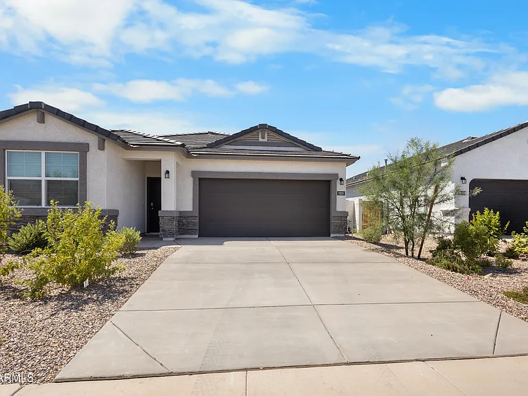 18351 W Hackamore Dr — Photo 1