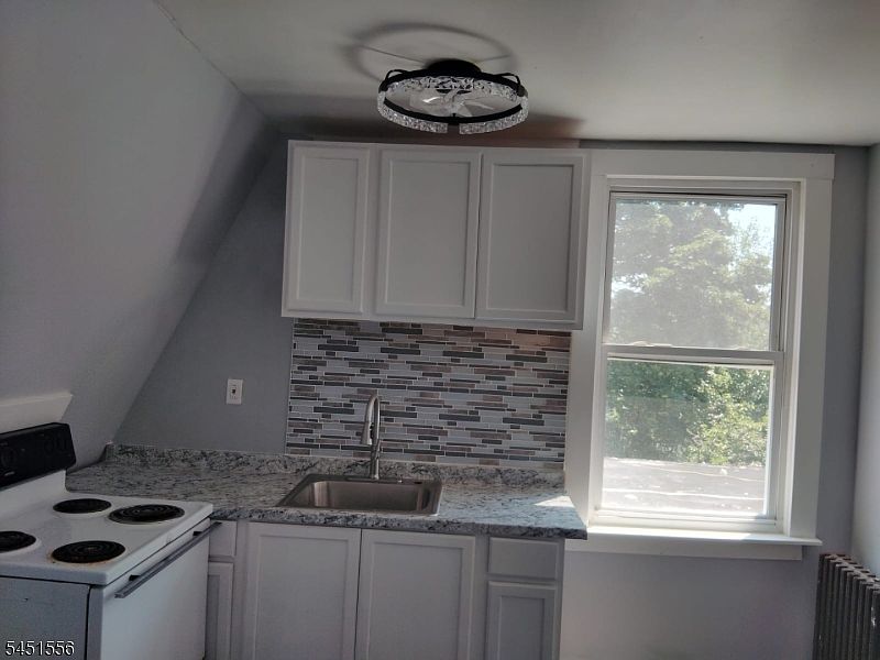 1st image of 134 Florence Ave