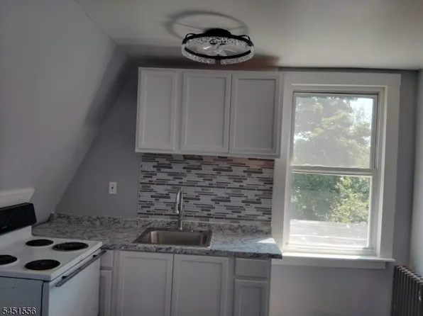 134 Florence Ave, Irvington Twp., NJ 07111