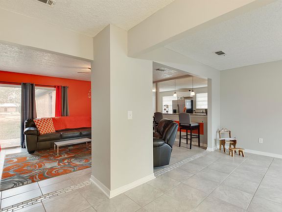 3rd image of 8418 Sophist Cir E