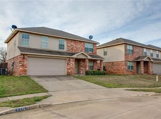 6420 Paradise Valley Rd, Fort Worth, TX 76112