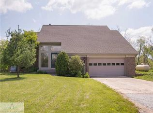 12605 S Francis Rd, Dewitt, MI 48820