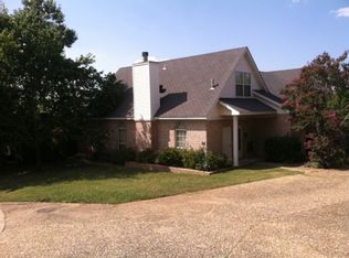 14 Towne Park Ct APT 2, Little Rock, AR 72227