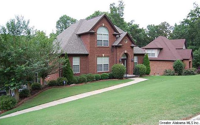 1st image of 525 Brooke Way