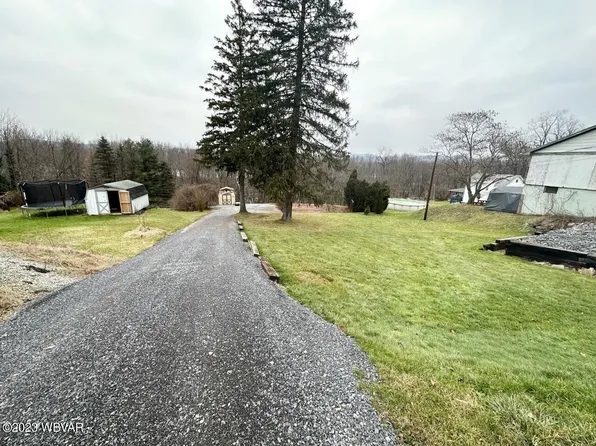 2944 Cochran Ave, South Williamsport, PA 17702