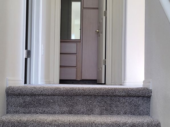 451 N 700th St E #27