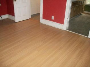 1103 Burns Ave, Saint Paul, MN 55106