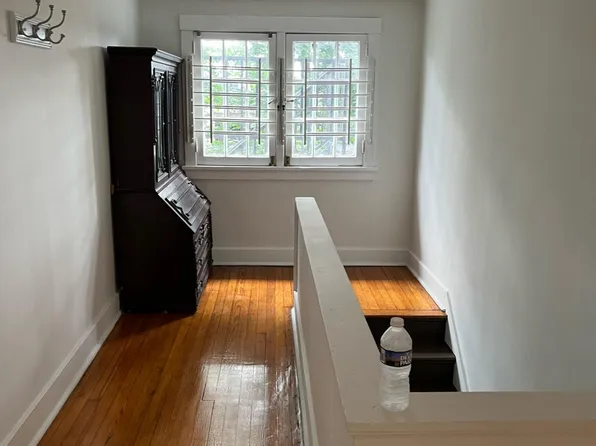 5737 5th Ave, Pittsburgh, PA