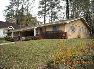 484 Hemlock Dr, Stone Mountain, GA 30083