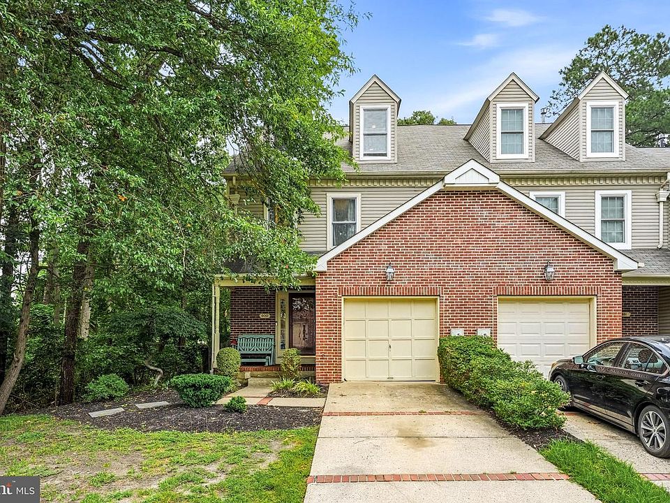 1st image of 600 Monticello Ct