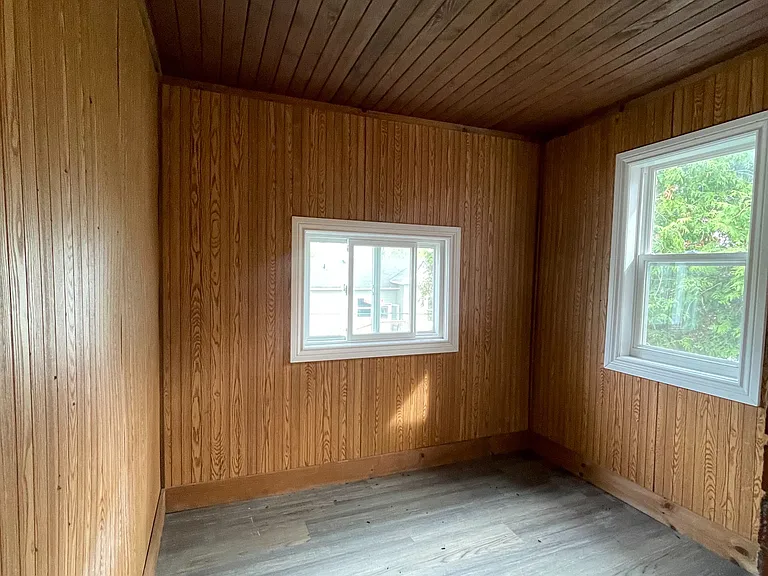 50 Middle St #2 — Photo 22