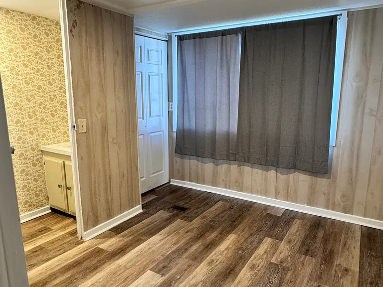 812 Blossom Dr — Photo 6