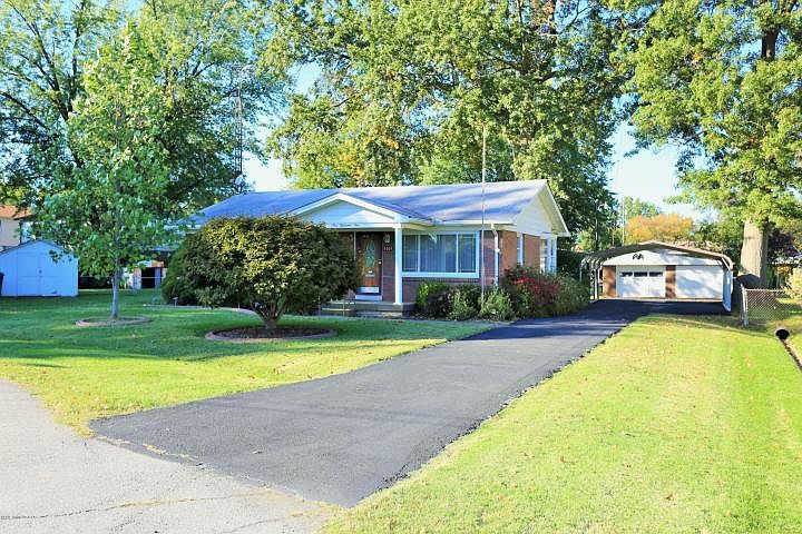 1st image of 5009 Oak Park Dr