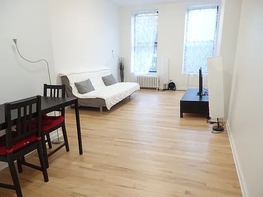 Rented by John O'Kelly Real Estate | media 7